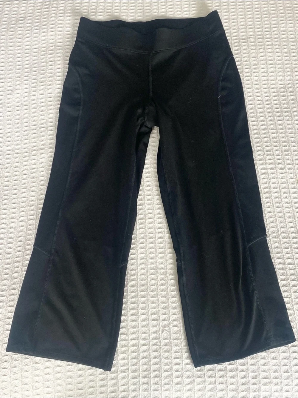 GapBody black cropped Leggings size small